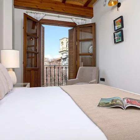 Genteel Bib Rambla Apartment *